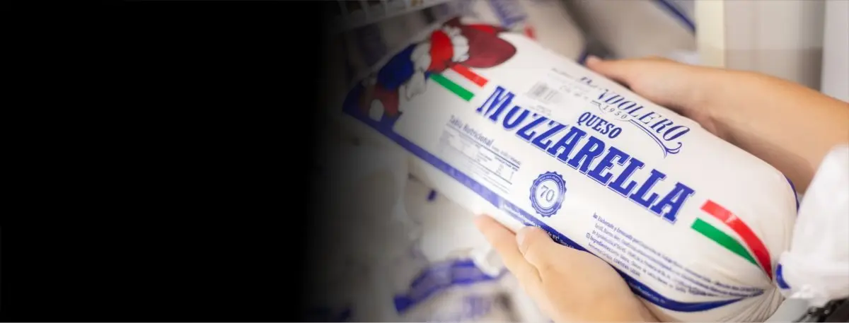 Queso mozzarella envasado por Beniplast